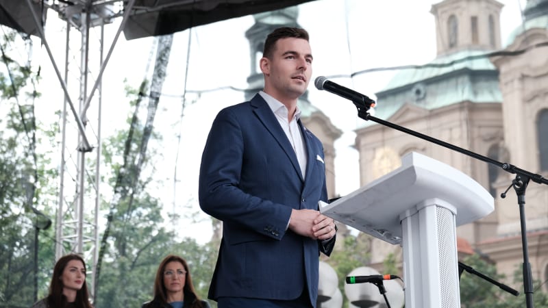 Turka blokovat nebudeme, říká Vondráček ze Svobodných. Chce omezit dotace a zachovat korunu