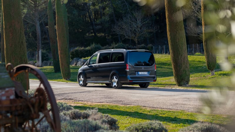 Praktičností uspokojí velké rodiny i firmy. Na trhu je takových vozů jen pár