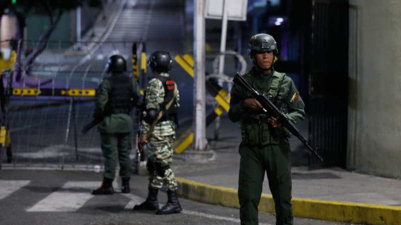 Petříček: Akce USA ve Venezuele může motivovat další země. Režim by mohl padnout, míní Havlíček