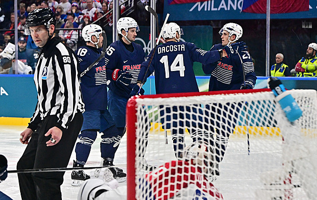 ONLINE: Česko - Francie 6:3. Zdařilá pasáž, po Chlapíkovi předvádí blafák Červenka