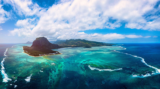 Největší podvodní vodopád je jen iluze. Přesto má Mauricius co nabídnout