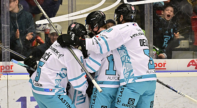 ONLINE: Vary se přibližují sedmému duelu, proti Liberci se podruhé trefuje Beránek