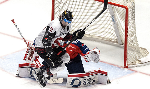 ONLINE: Pardubice - Sparta 1:0. Krejčík chyboval, hrubku využil domácí Mandát