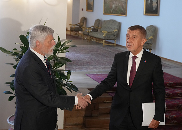 Pavel se s Babišem neshodl. Prezident trvá na účasti na summitu NATO