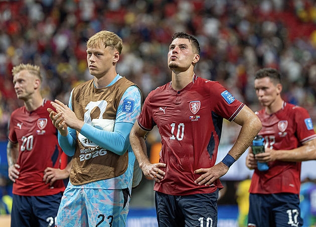 Proti zemi, která vymyslela prapředka fotbalu. Recept na postup? Ať je vše jinak